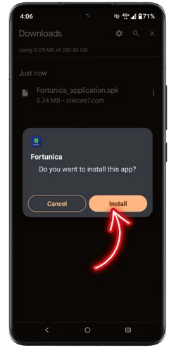 Завантаження APK-файлу
